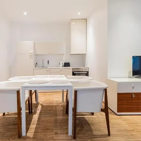 Rentigal Near Old Town Таллин