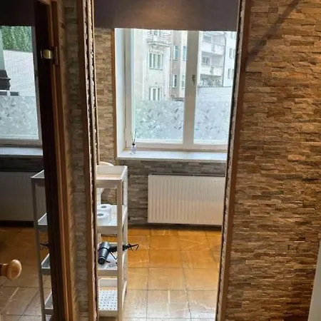 Rentigal Near Old Town Apartman