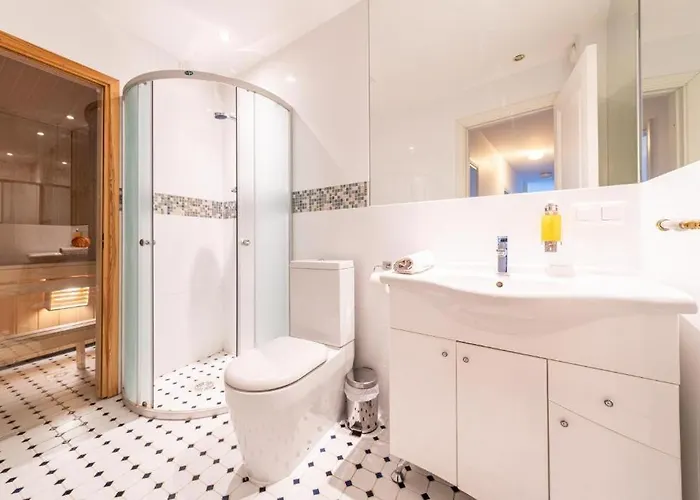 Rentigal Near Old Town